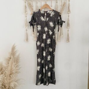 Billabong black & white patterned romper polka dot palm tropical jumpsuit XS
